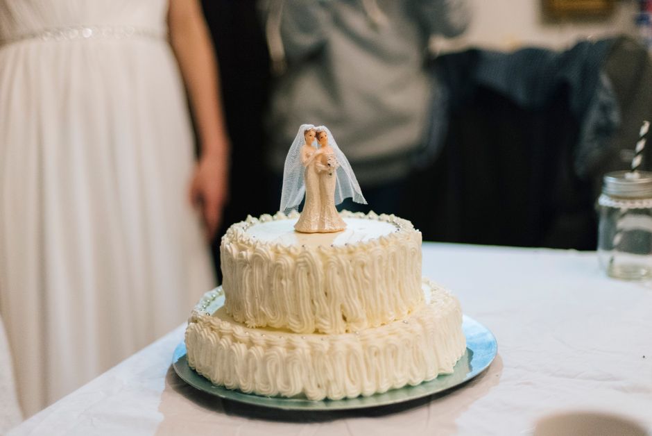 The wedding cake tasting: how it works with us and what to bring