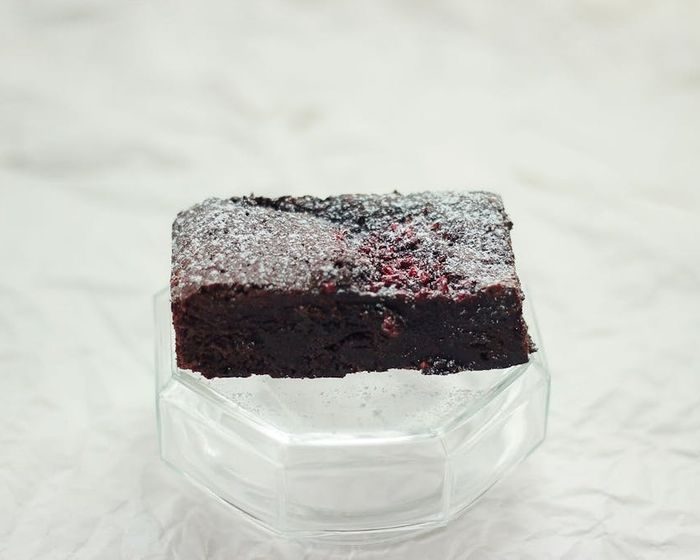 Brownie with Berries