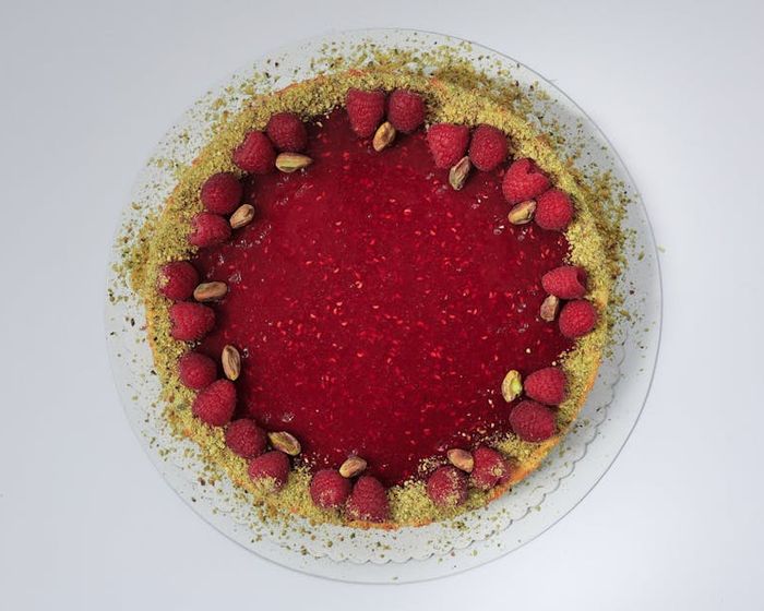 Pistachio and Raspberry Cheesecake