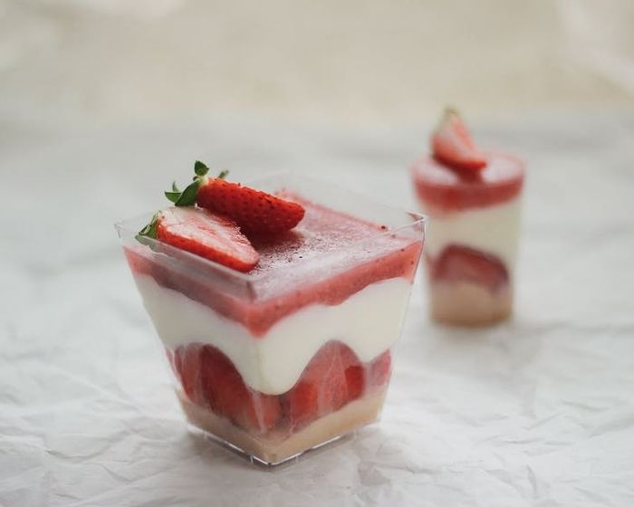 Strawberry Cheesecake Cup
